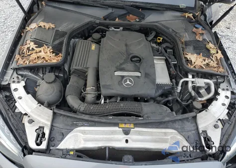 2016 Mercedes-Benz C 300 4Matic из США, поврежденный, VIN 55SWF4KB7GU151510